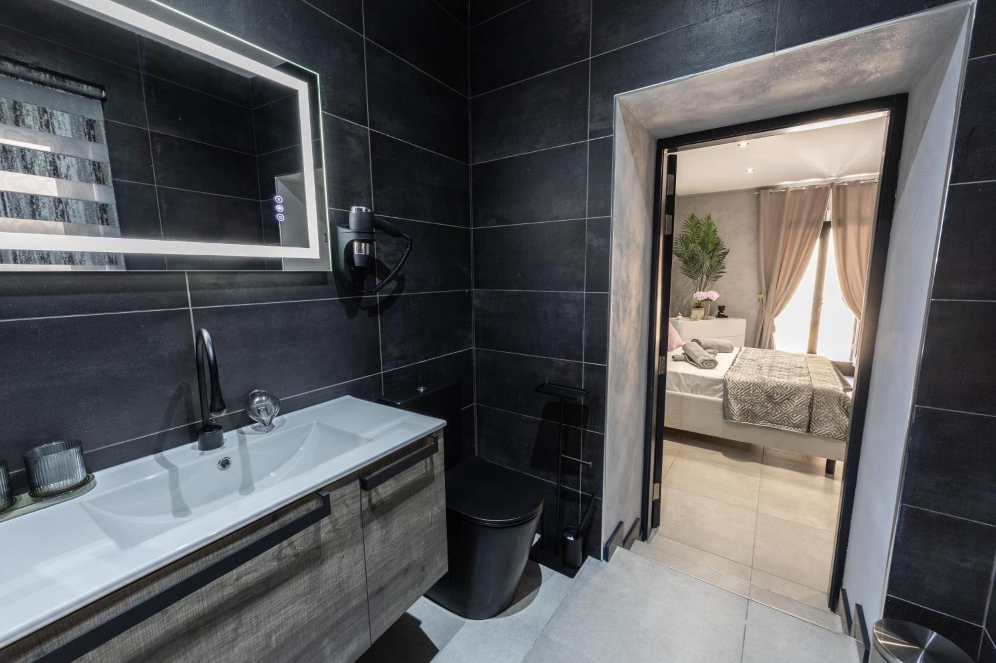 Matilde Valletta Suites Екстериор снимка